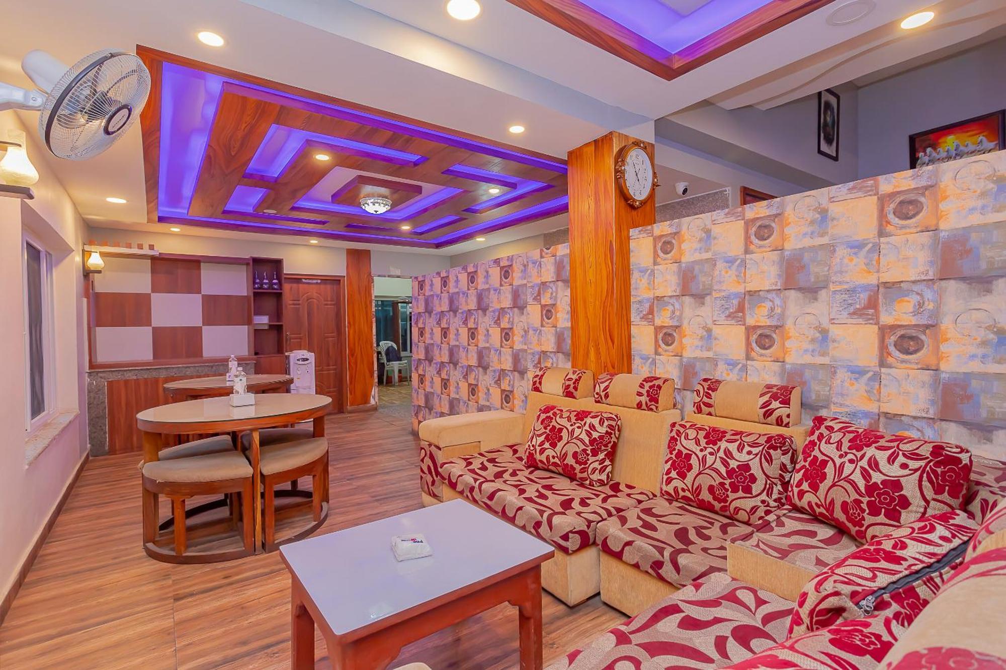 Oyo 799 Hotel Tik Tok Pvt Ltd. Katmandou Extérieur photo