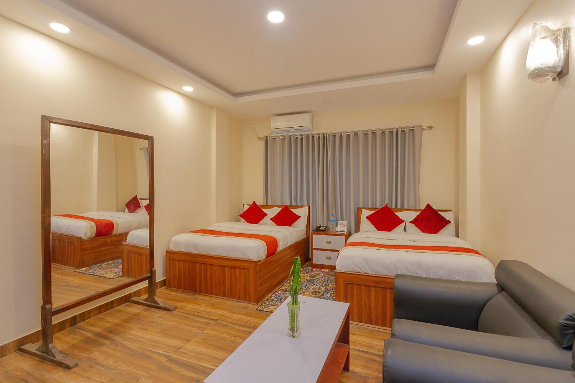 Oyo 799 Hotel Tik Tok Pvt Ltd. Katmandou Extérieur photo