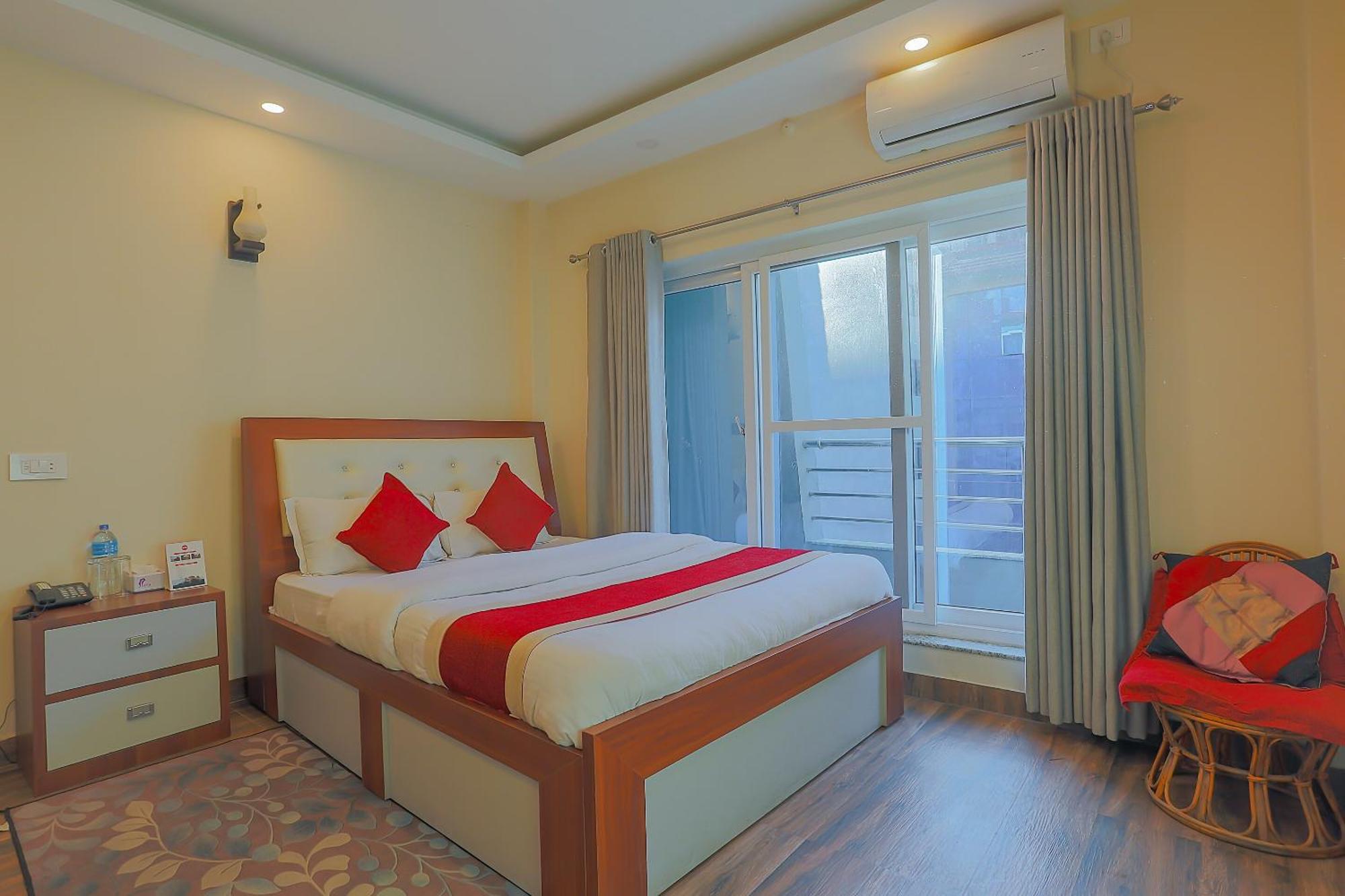 Oyo 799 Hotel Tik Tok Pvt Ltd. Katmandou Extérieur photo