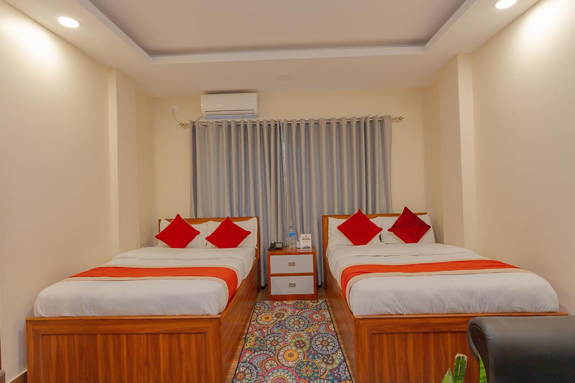 Oyo 799 Hotel Tik Tok Pvt Ltd. Katmandou Extérieur photo