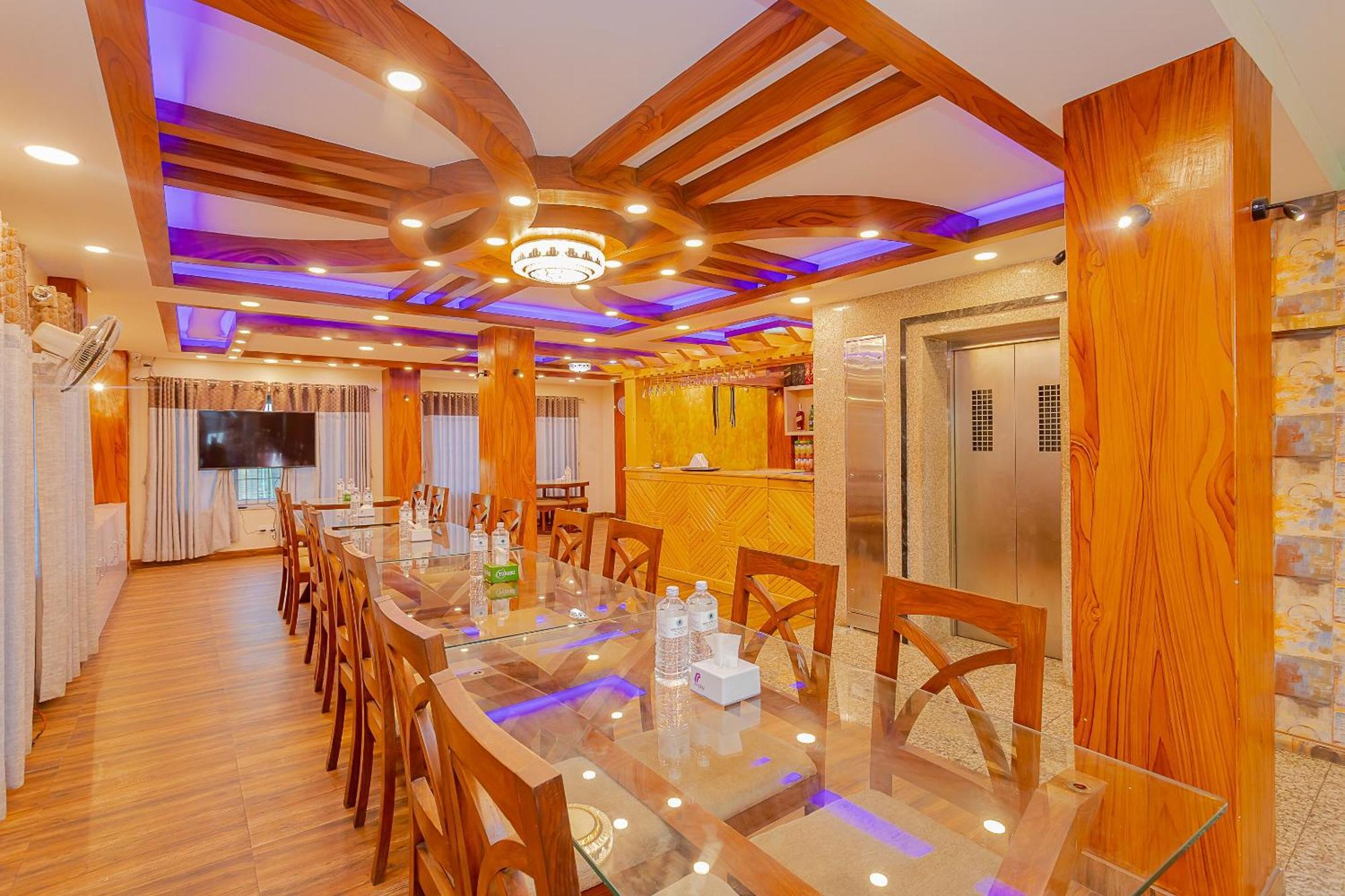 Oyo 799 Hotel Tik Tok Pvt Ltd. Katmandou Extérieur photo